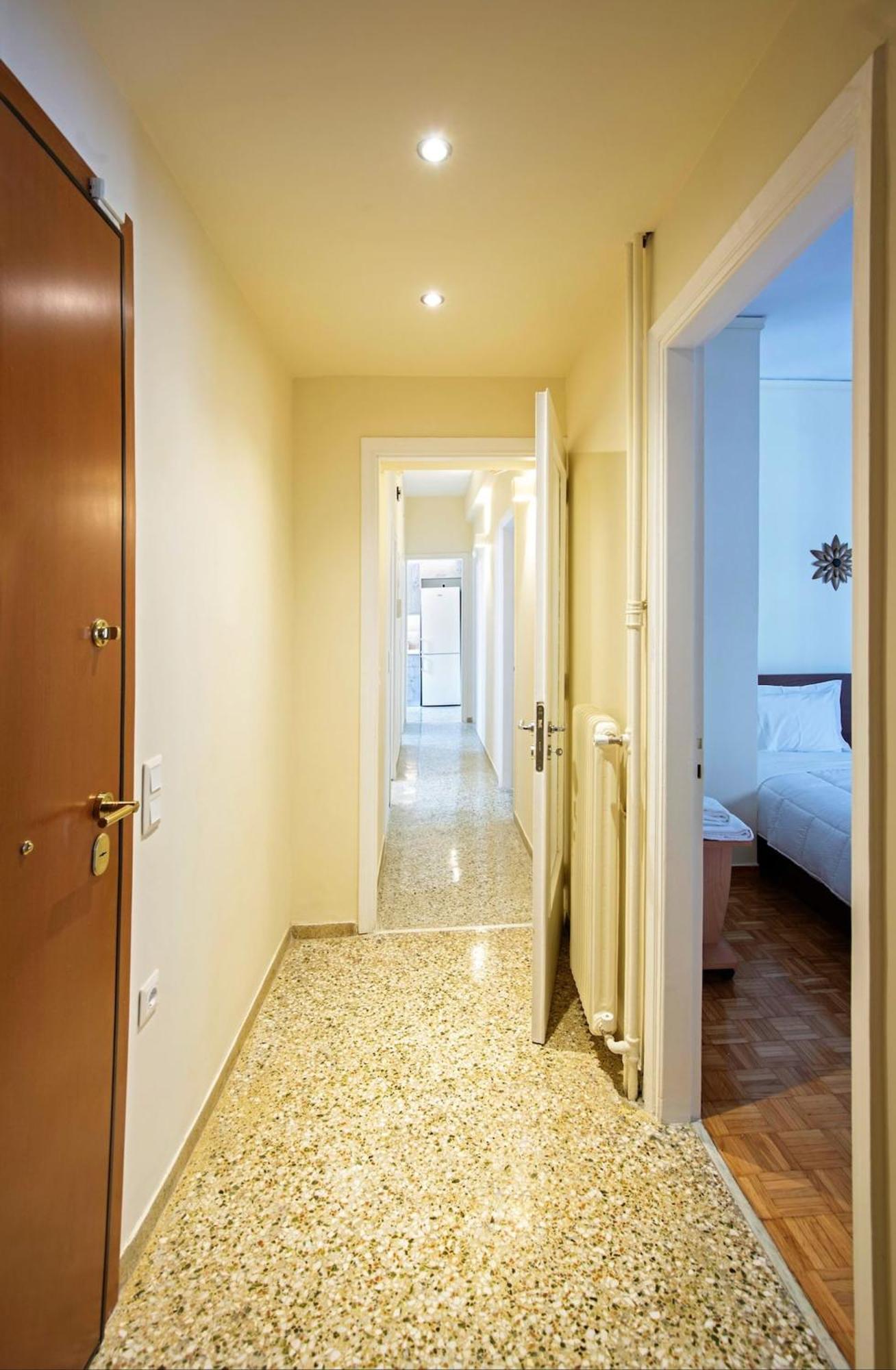 Peaceful Renovated Apartment Near Lycabettus Hill Афіни Екстер'єр фото