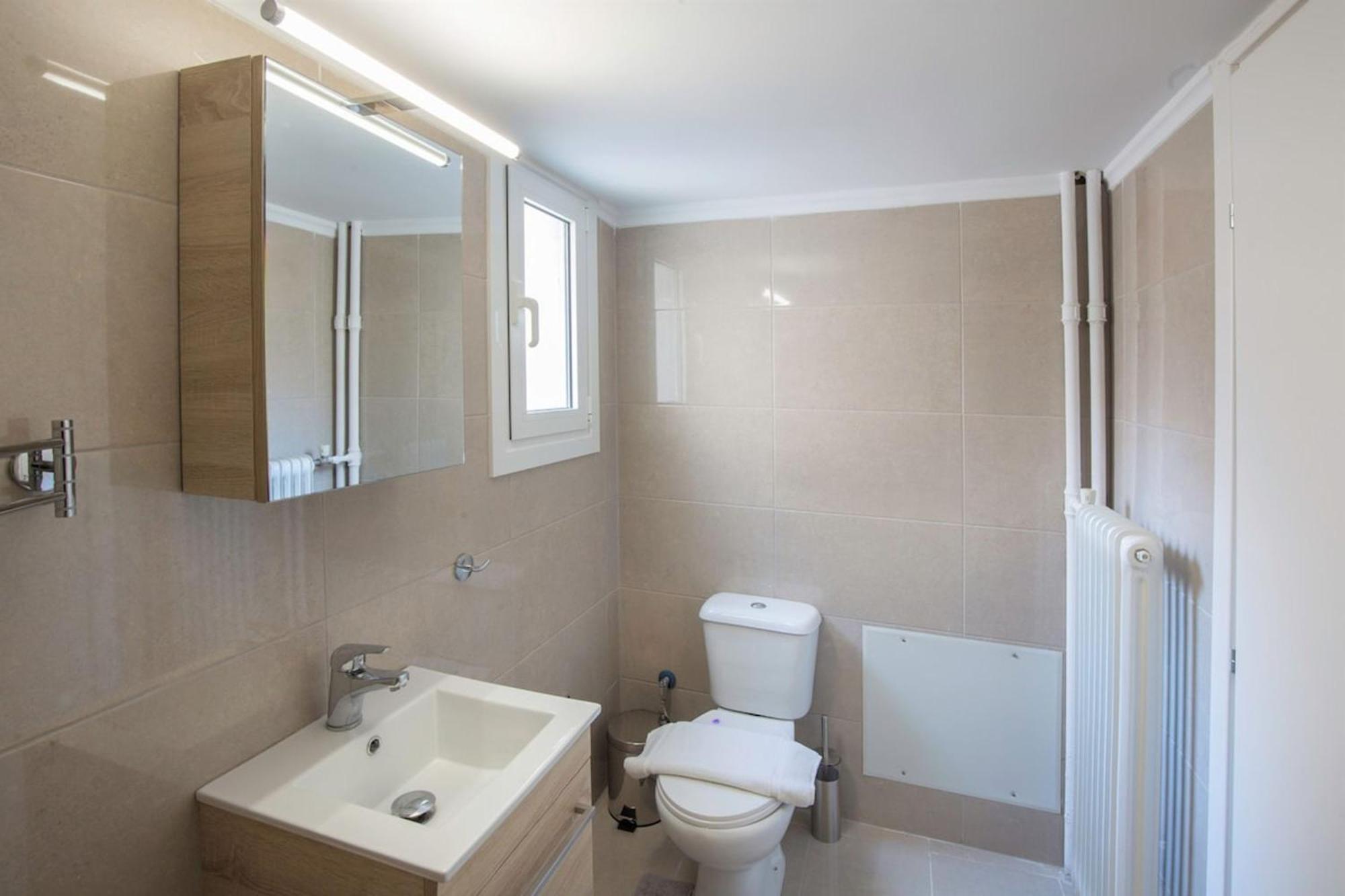 Peaceful Renovated Apartment Near Lycabettus Hill Афіни Екстер'єр фото